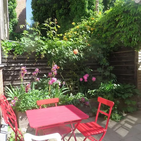 In Mit Terrasse Und Garten By Interhome Lejlighed Wißmar